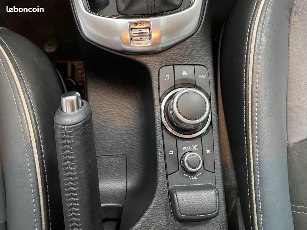 MAZDA MAZDA 2 1.5L Skyactiv-G PHASE 2 Exclusive Edition - 90 cv - Boite Auto - Garantie 12 mois (image 27)