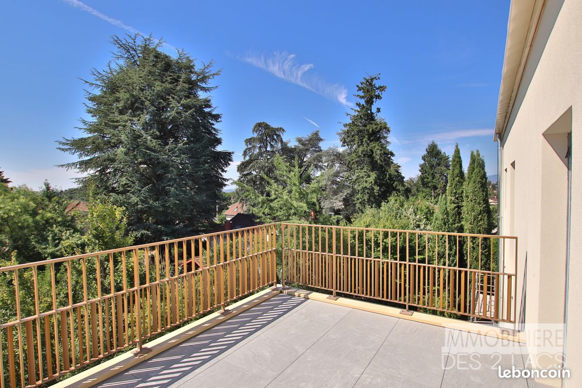 Appartement 4 pièces 83 m² · à Saint-Didier-au-Mont-d'Or · 83 m² · 589 000 €