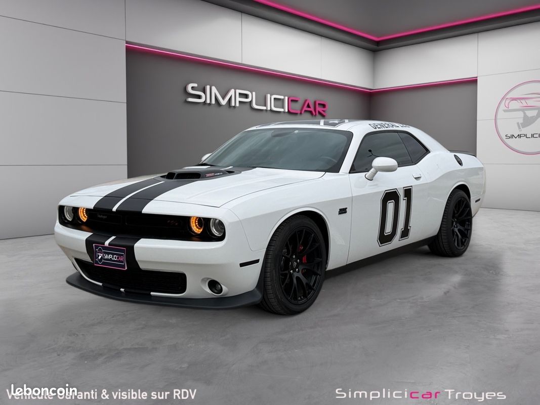 DODGE CHALLENGER SRT 392 6.4 "IMMAT FRANCE PAS DE MALUS" SCAT PACK SHAKER 492Ch Garantie 12 mois (image 4)