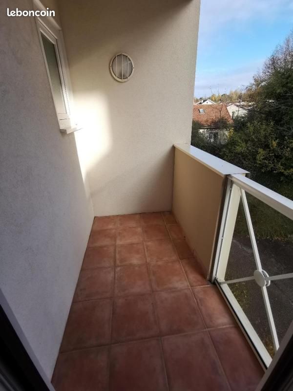 Appartement a louer oyonnax - 3 pièce(s) - 62 m2 - Surfyn