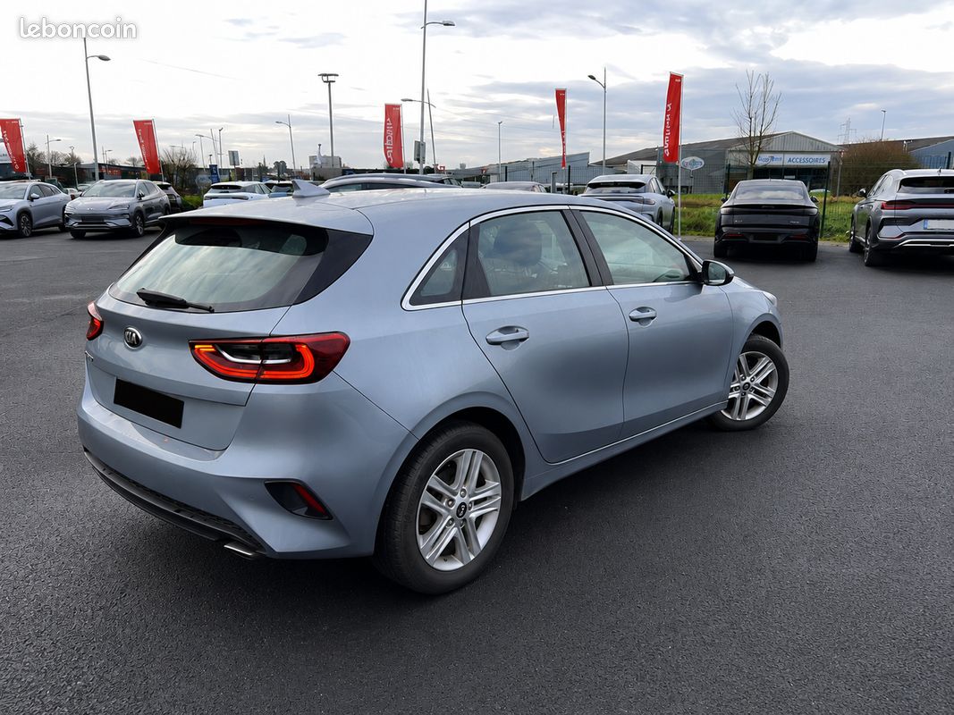 KIA CEED 1.5 T-GDi 160 ch DCT7 Active (image 2)