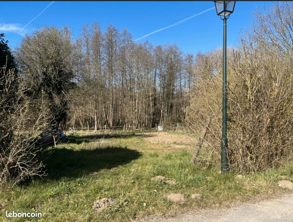 Terrain 1070 m² · à Hermeray · 127 600 €