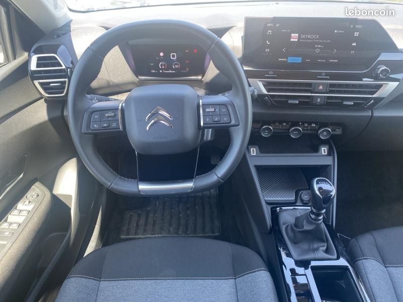 Citroen C4 PureTech 100ch S&S Feel (image 9)