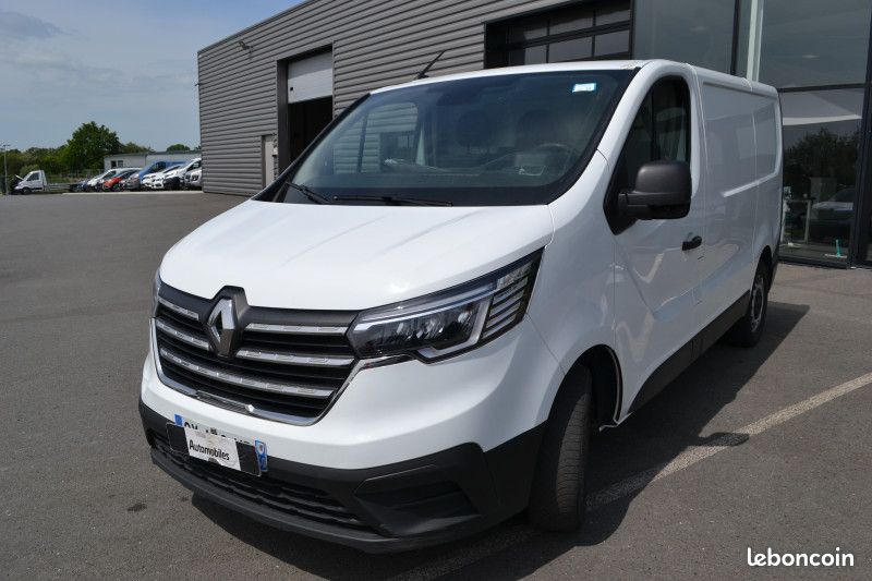 Renault TRAFIC III FG L1H1 2T8 2.0 BLUE DCI 130CH GRAND CONFORT E6E (image 2)