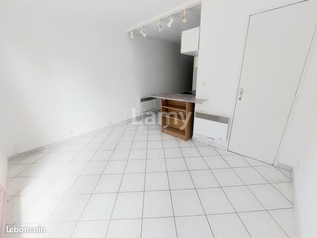 Appartement 2 pièces 29 m² · à Aix-en-Provence · 29 m² · 676 €/mois
