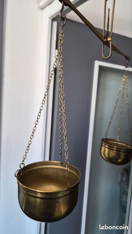 Balance en laiton vintage (image 2)