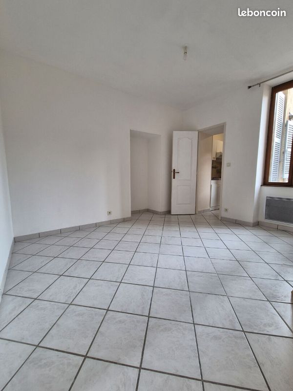 Appartement 2 pièces 32 m² · à Dijon · 32 m² · 520 €/mois