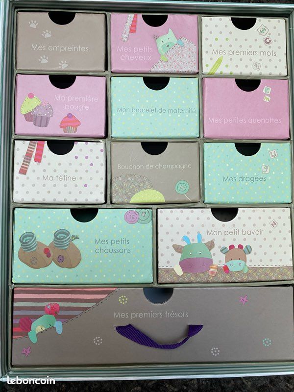 Livre coffret souvenir bébé (image 7)