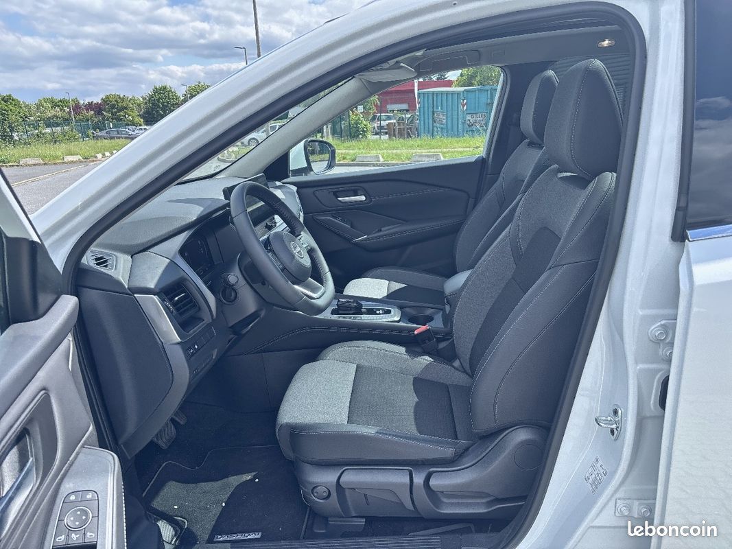 NISSAN Qashqai e-Power 190 ch N-Connecta (image 16)
