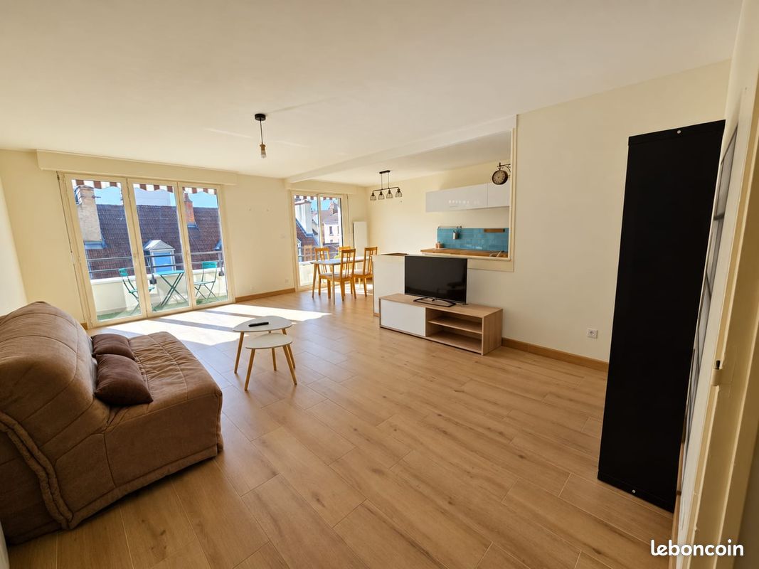 Appartement 3 pièces 83 m² · à Dijon · 82,5 m² · 950 €/mois