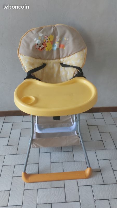 Chaise haute winnie l'ourson marque Hauck (image 1)