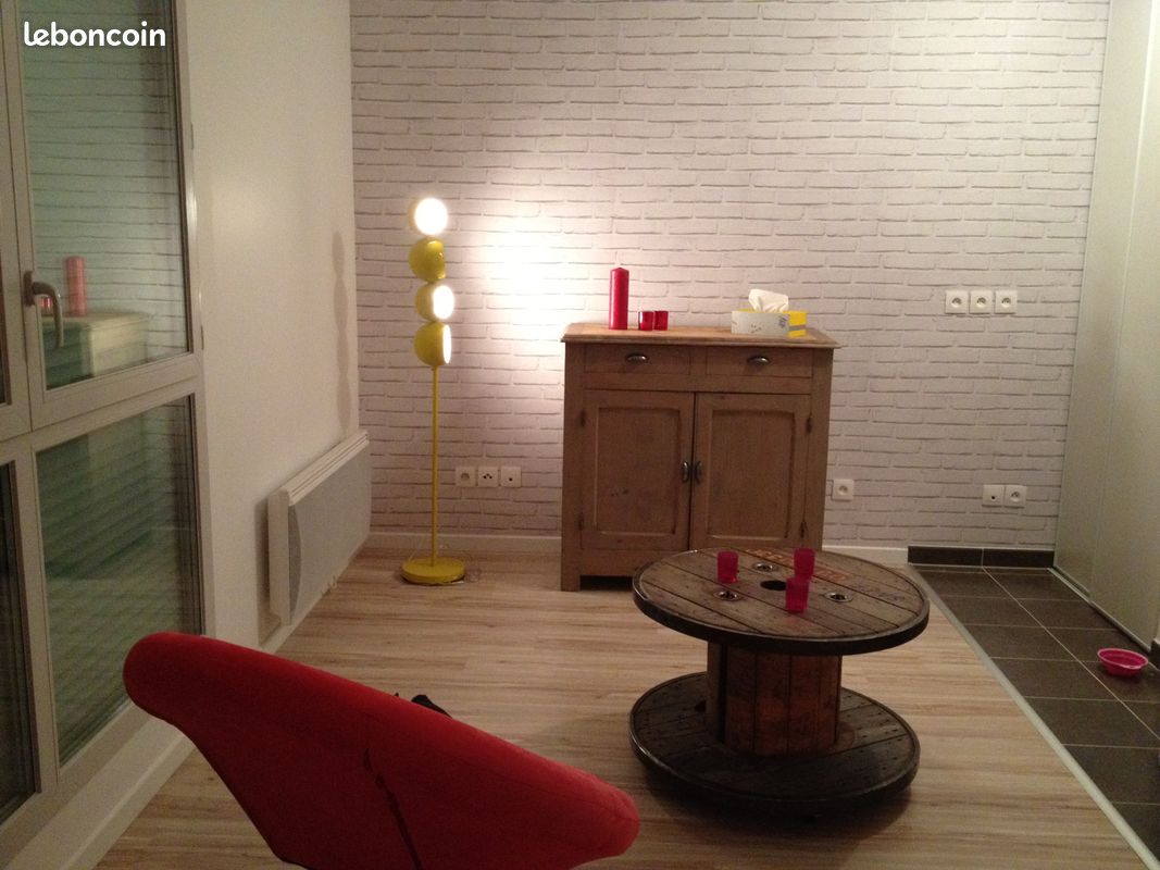 Appartement a louer saint-cyr-l'ecole - 1 pièce(s) - 25 m2 - Surfyn