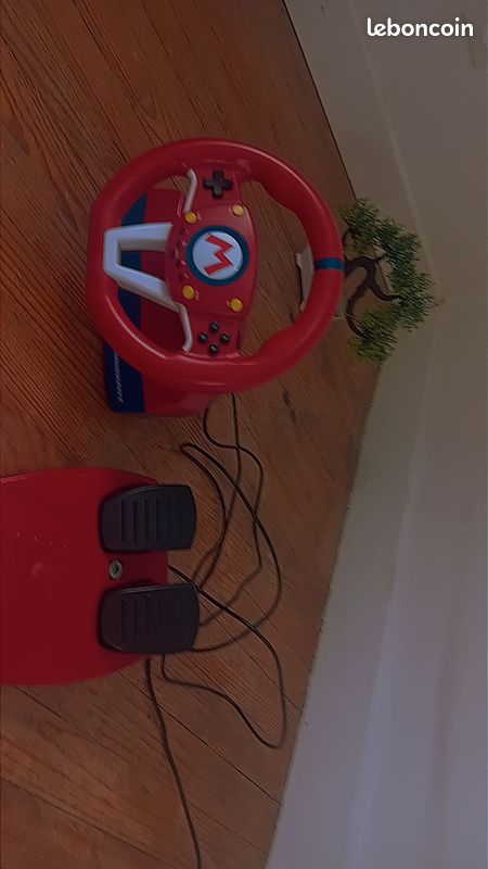 Volant mario + pedal + jeux mario kart (image 1)