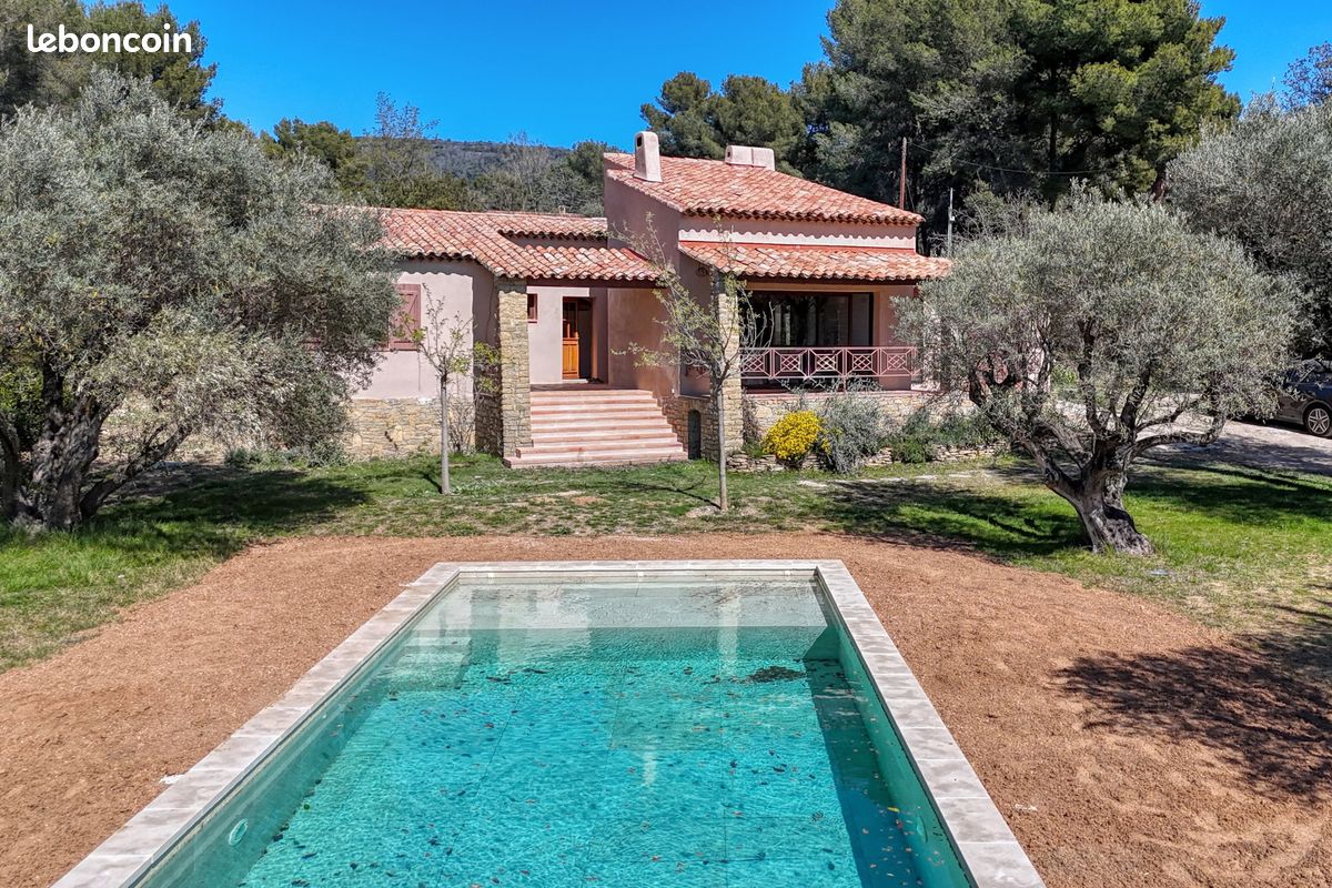 Maison 5 pièces 124 m² · à Le Beausset · 124 m² · 749 000 €