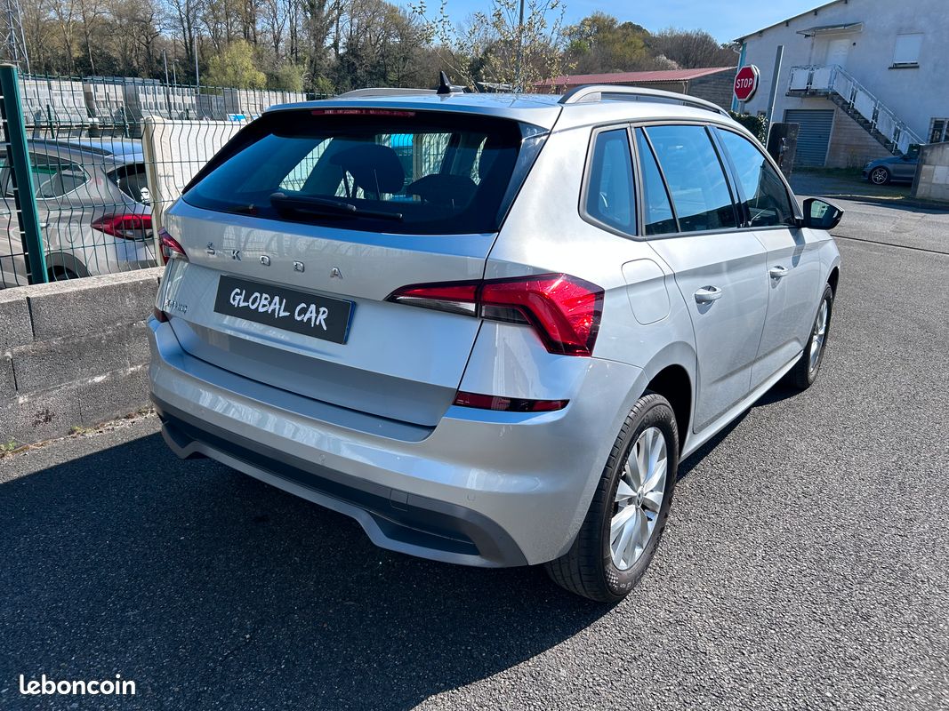 Skoda Kamiq 1.0 TSI 95ch Ambition Cockpit - 1ERE MAIN 27.800KMS- TVA Récupérable 12 075 HT (image 6)