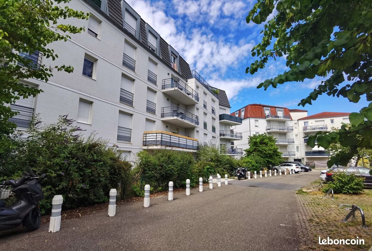 Appartement 2 pièces 43 m² · à Saint-Louis · 43 m² · 800 €/mois