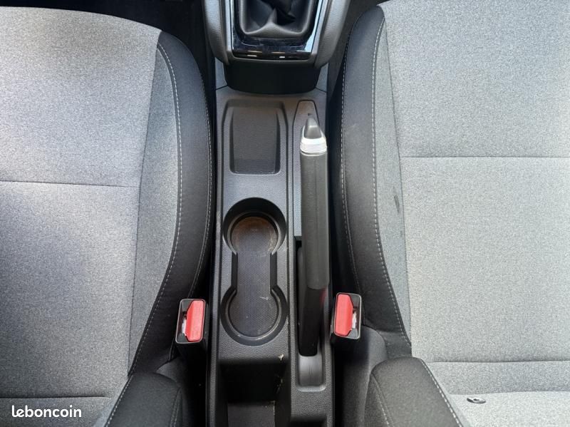 Renault Clio 1.5 dCi 100ch Evolution - 25 (image 17)