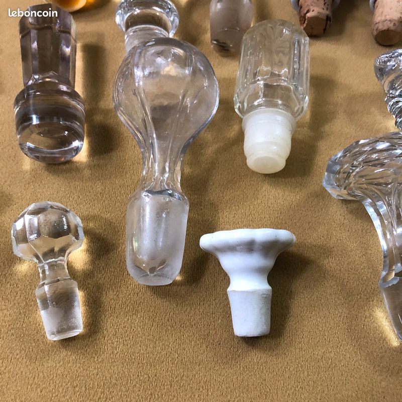 Starfa Lab Lot De 2 Bouchons En Verre à Tête Hexagonale Pour Joint De Verre 24/40 Starfa Lab Lot De 2 Bouchons En Verre à Tête Hexagonale Pour Joint De Verre 24/40