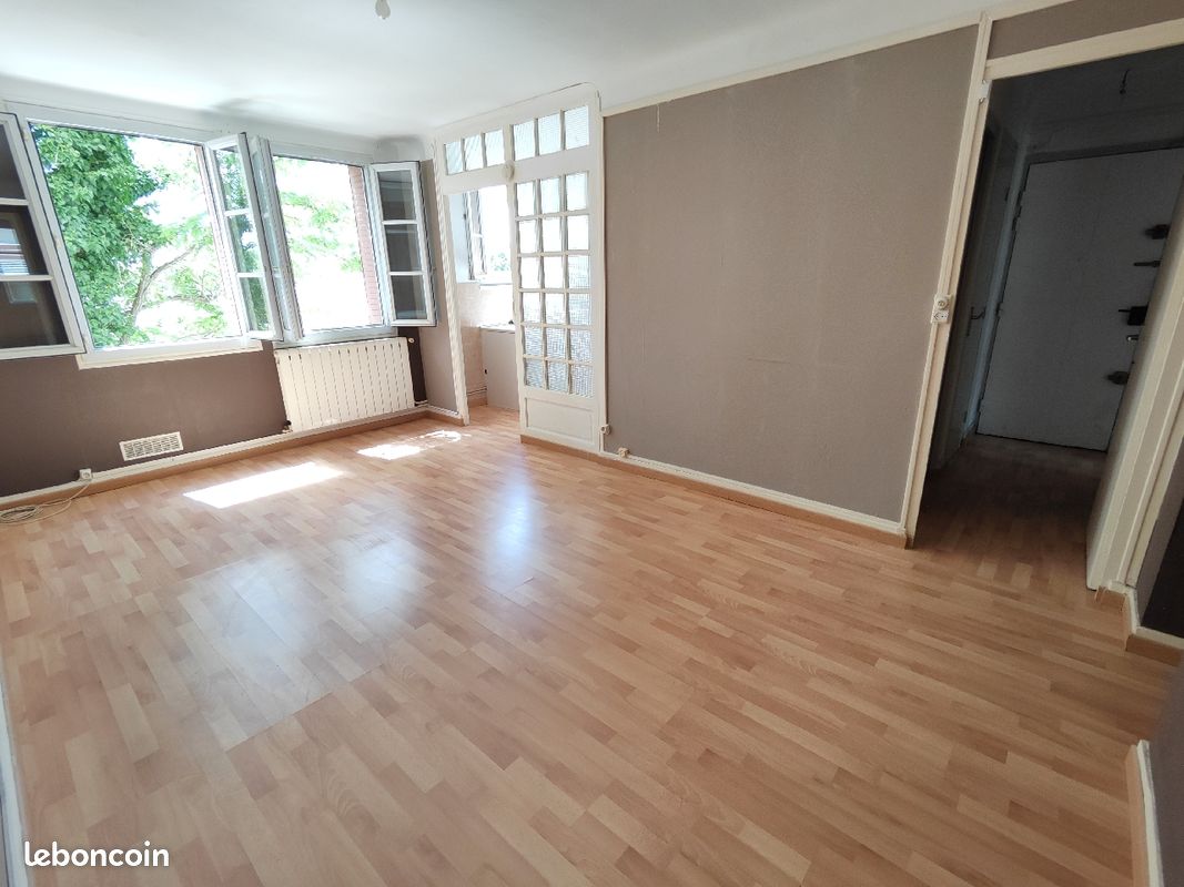 Appartement 4 pièces 61 m² · à Nîmes · 61 m² · 110 000 €