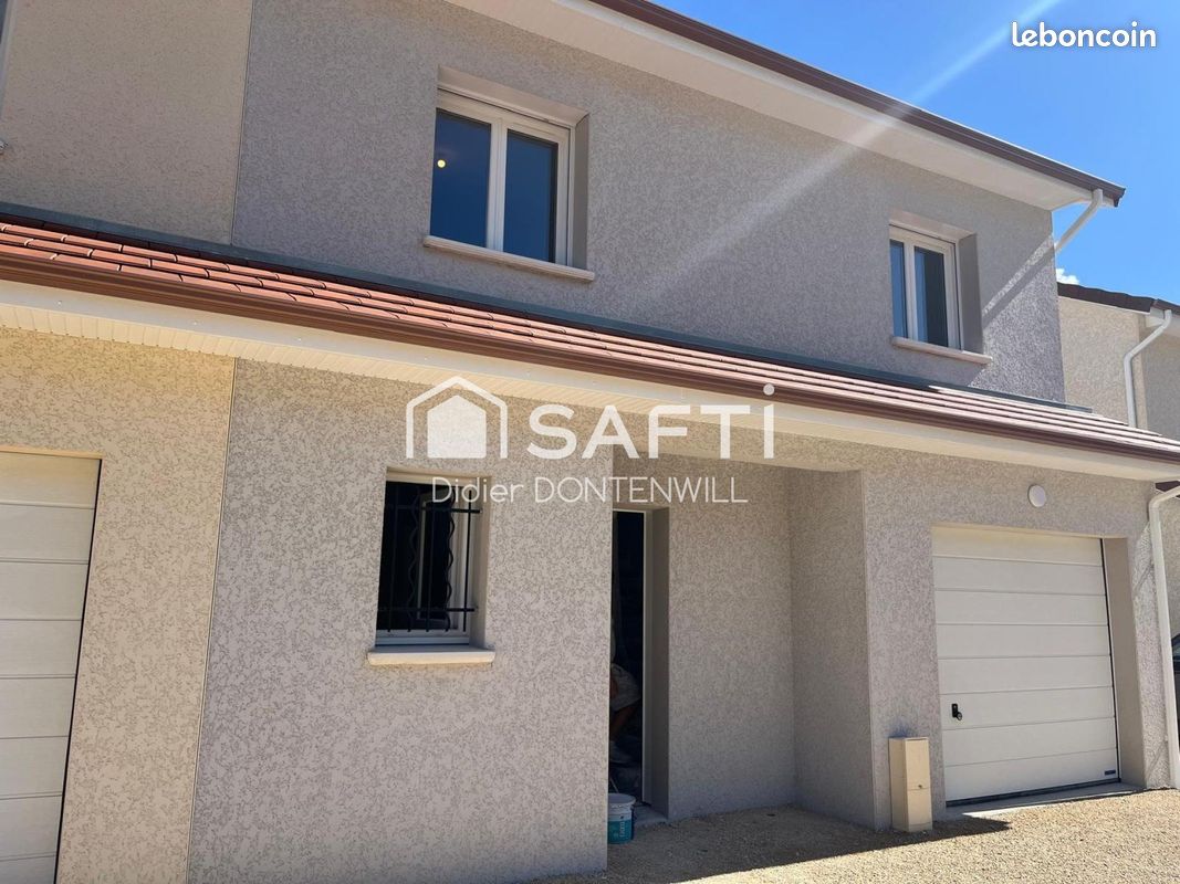 Maison 4 pièces 89 m² · à Veyssilieu · 89 m² · 1 125 €/mois