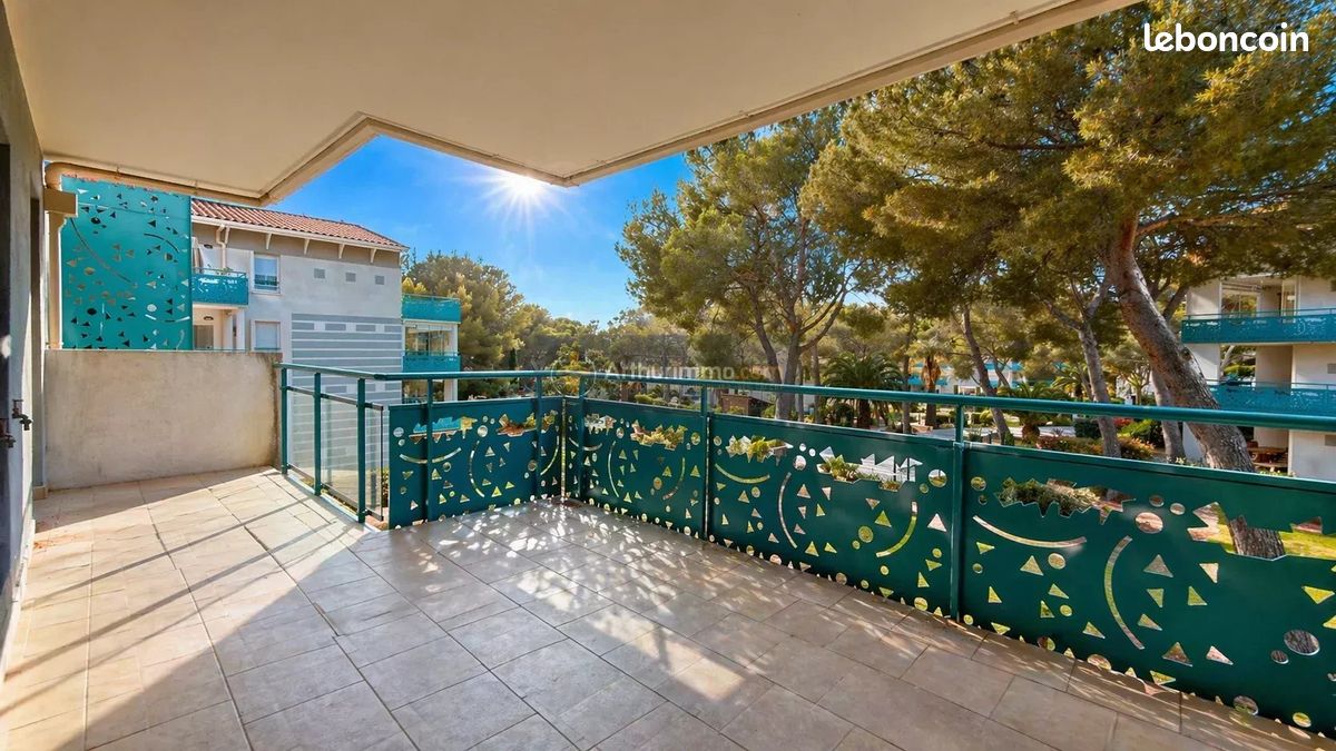 Appartement 5 pièces 136 m² · à Saint-Raphaël · 136 m² · 860 000 €