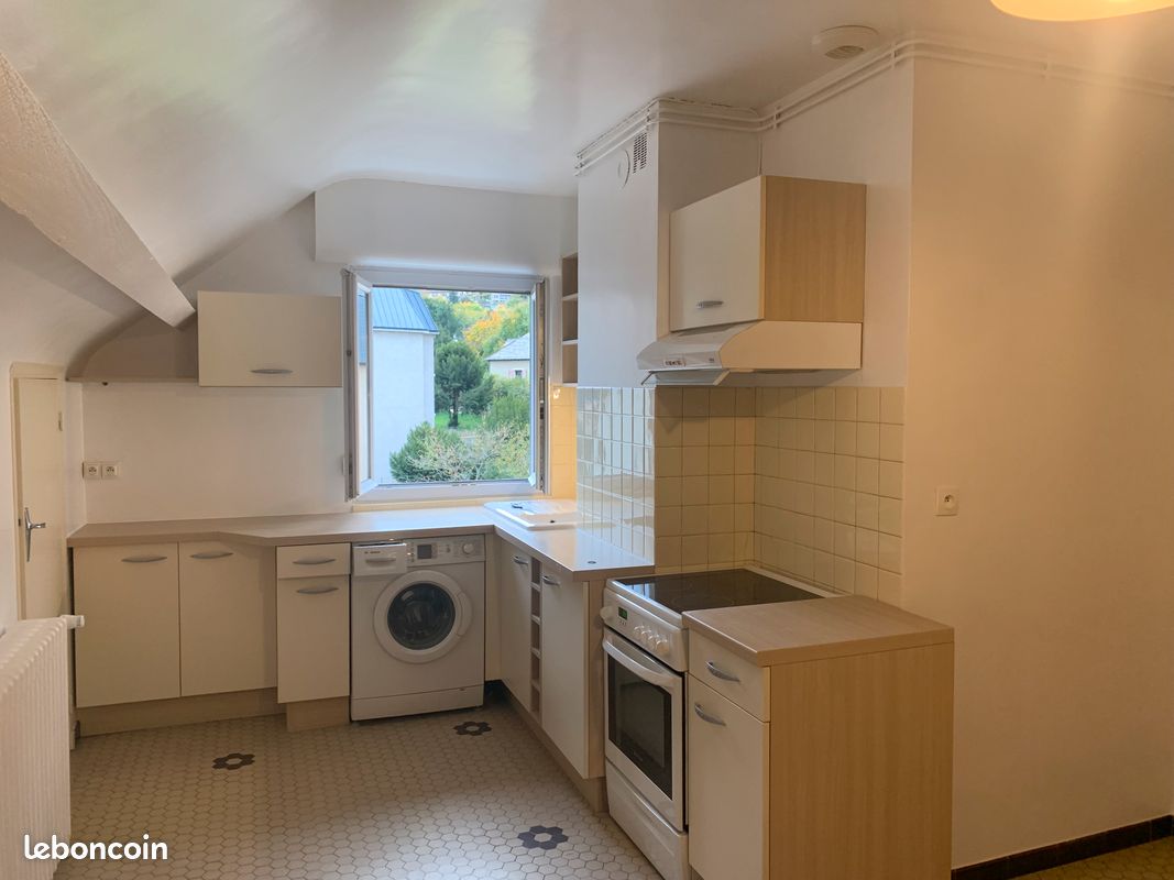 Appartement 3 pièces 70 m² · à Mende · 70 m² · 720 €