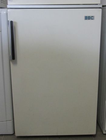 Réfrigérateur table top AYA ART091EW _ 91L Blanc - Réfrigérateur 1 porte BUT