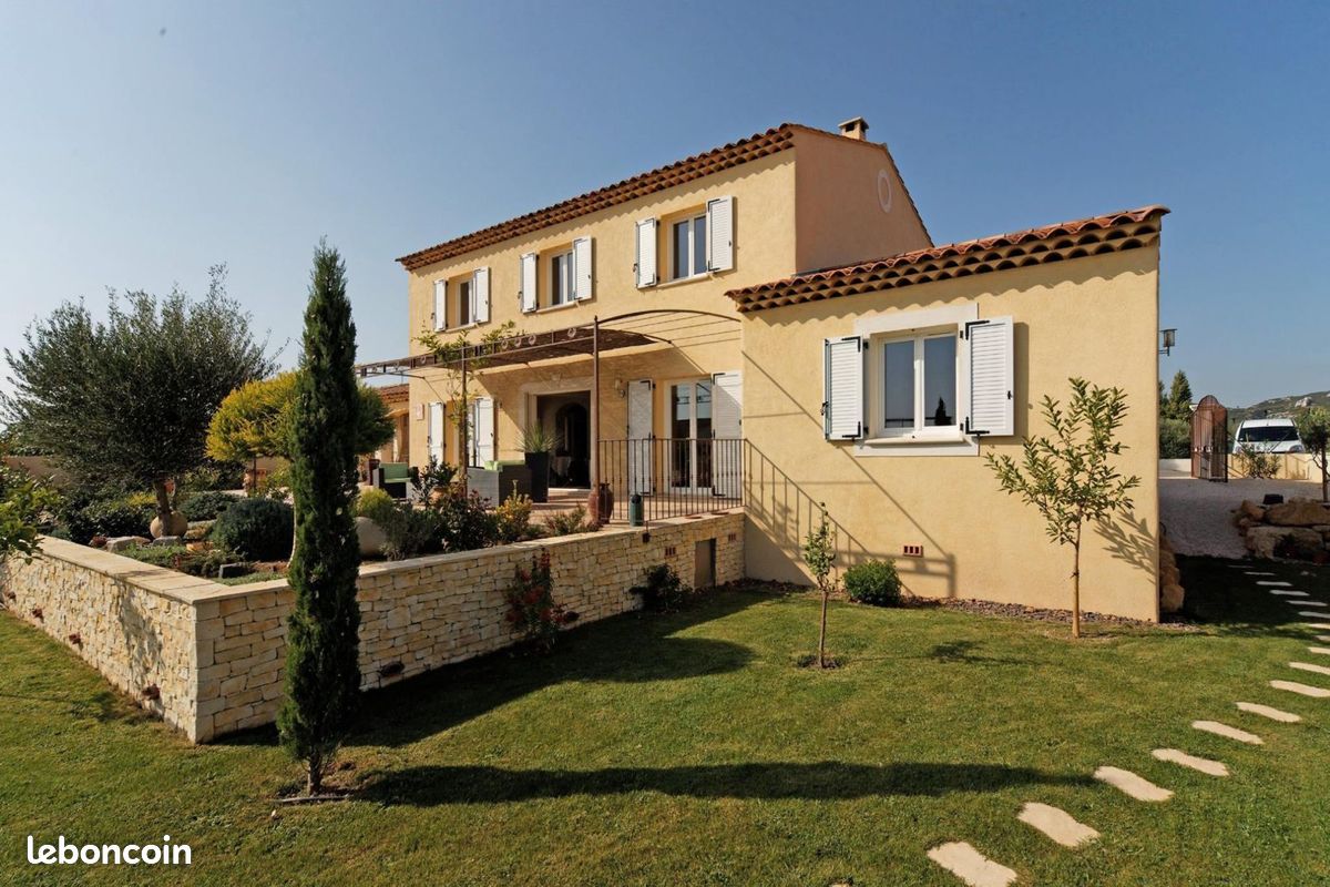 Maison 5 pièces 155 m² · à Orange · 155 m² · 510 000 €