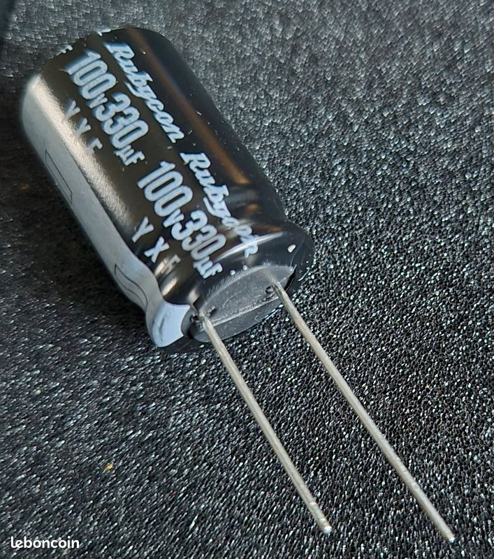 DISTRIBUTEUR D'AIR PNEUMATIQUE POUR AÉROGRAPHE POUR 3 TUYAUX 1/8