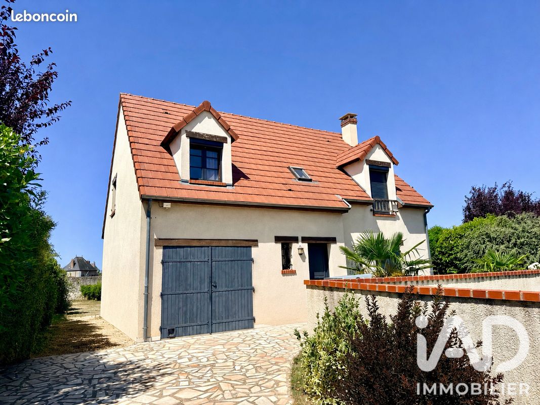 Maison 5 pièces 130 m² · à Dadonville · 130 m² · 240 000 €