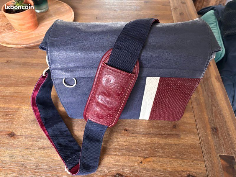 Sac marque SMILE neuf (image 1)