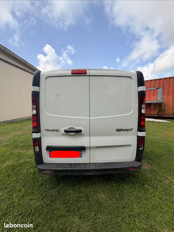 Renault Trafic Frigorifique – 2.0 dCi 150 ch – 2024 (image 2)
