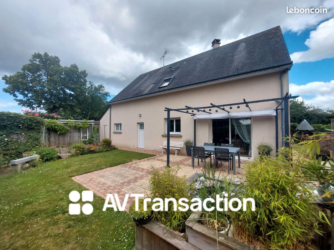 Maison 6 pièces 120 m² · à Soulgé-sur-Ouette · 120 m² · 239 900 €