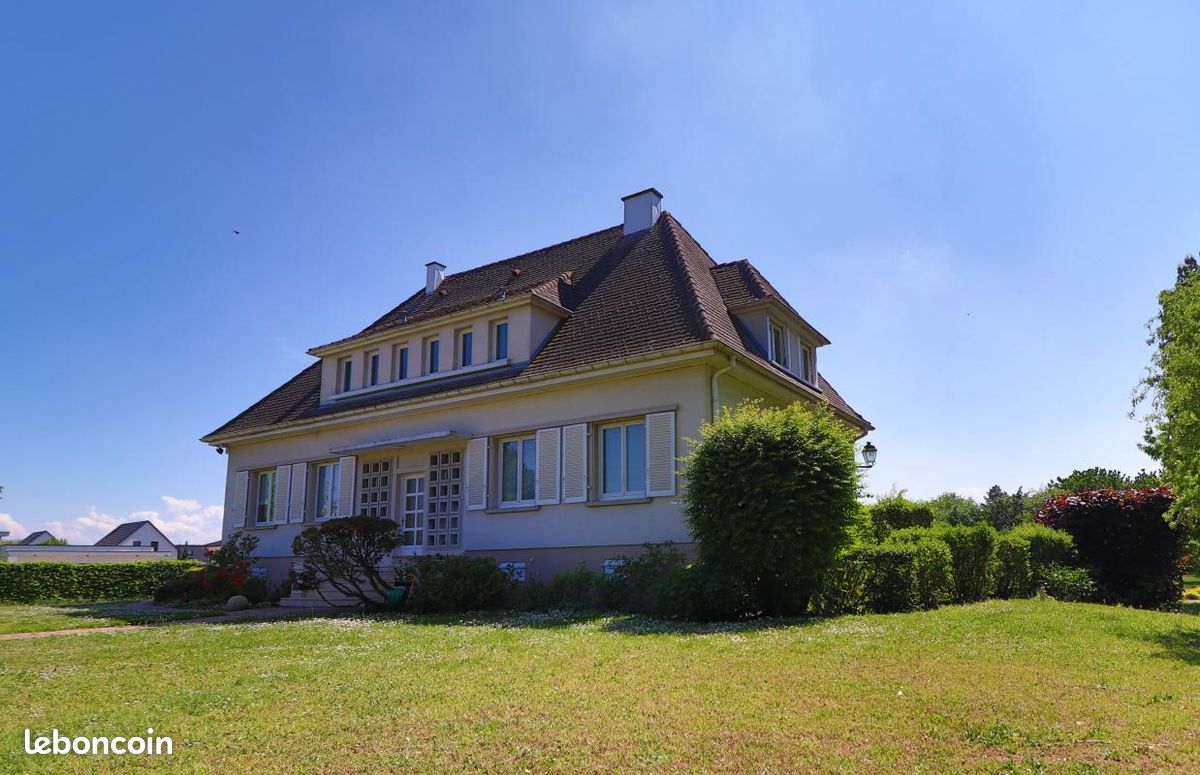 Maison 7 pièces 220 m² · à Bischwihr · 220 m² · 495 000 €