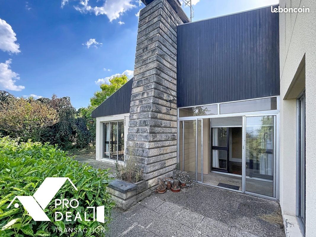 Maison 5 pièces 126 m² · à Boisset-Saint-Priest · 126 m² · 223 000 €