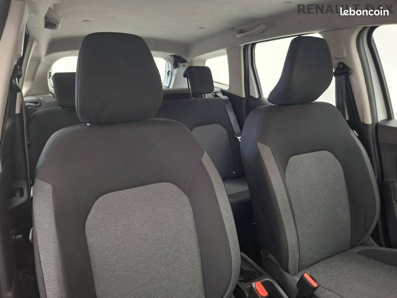 Dacia Duster ECO-G 100 4x2 Essentiel (image 27)