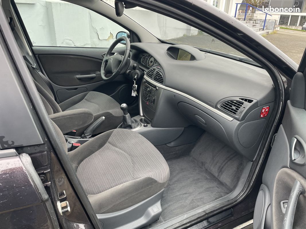Citroen C5 1.6 hdi 110 premiere main 32381km faible kilometrage (image 4)