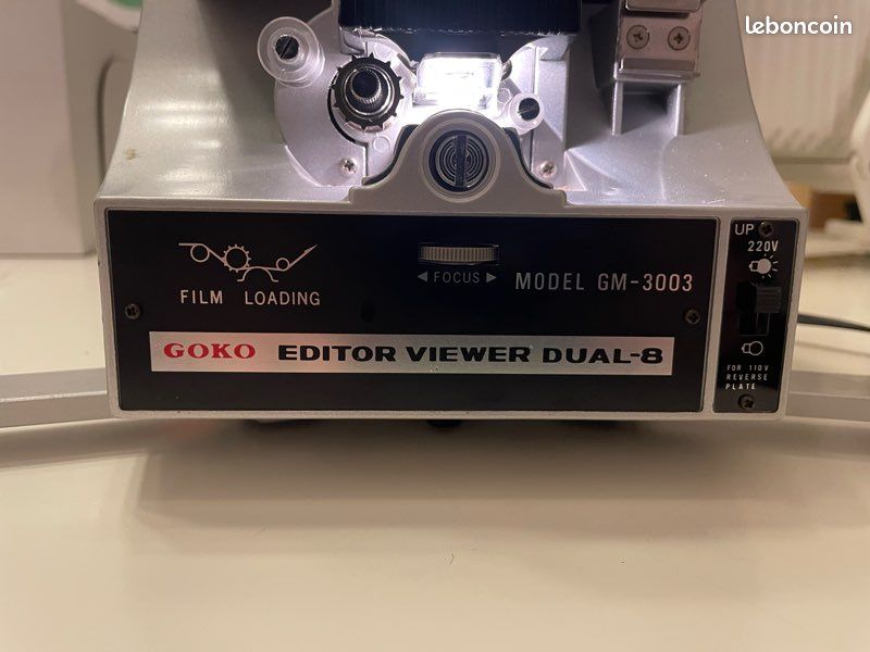 Visionneuse GOKO MODEL A-200 DUAL-8 – Matériel Cinéma Vintage