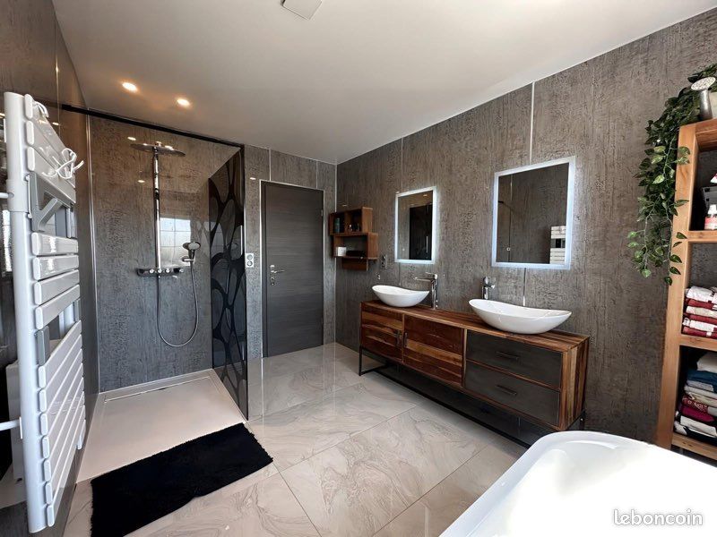 Maison 7 pièces 160 m² · à Farébersviller · 160 m² · 319 000 €