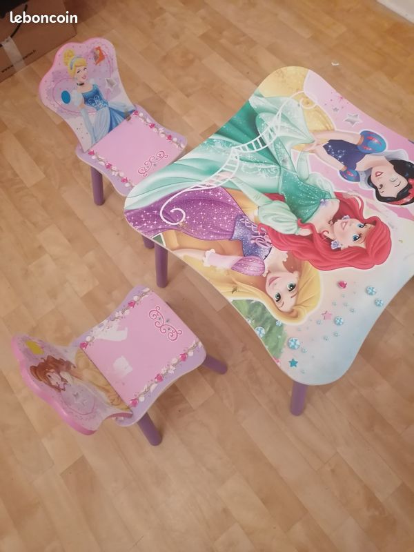 Table Disney (image 2)