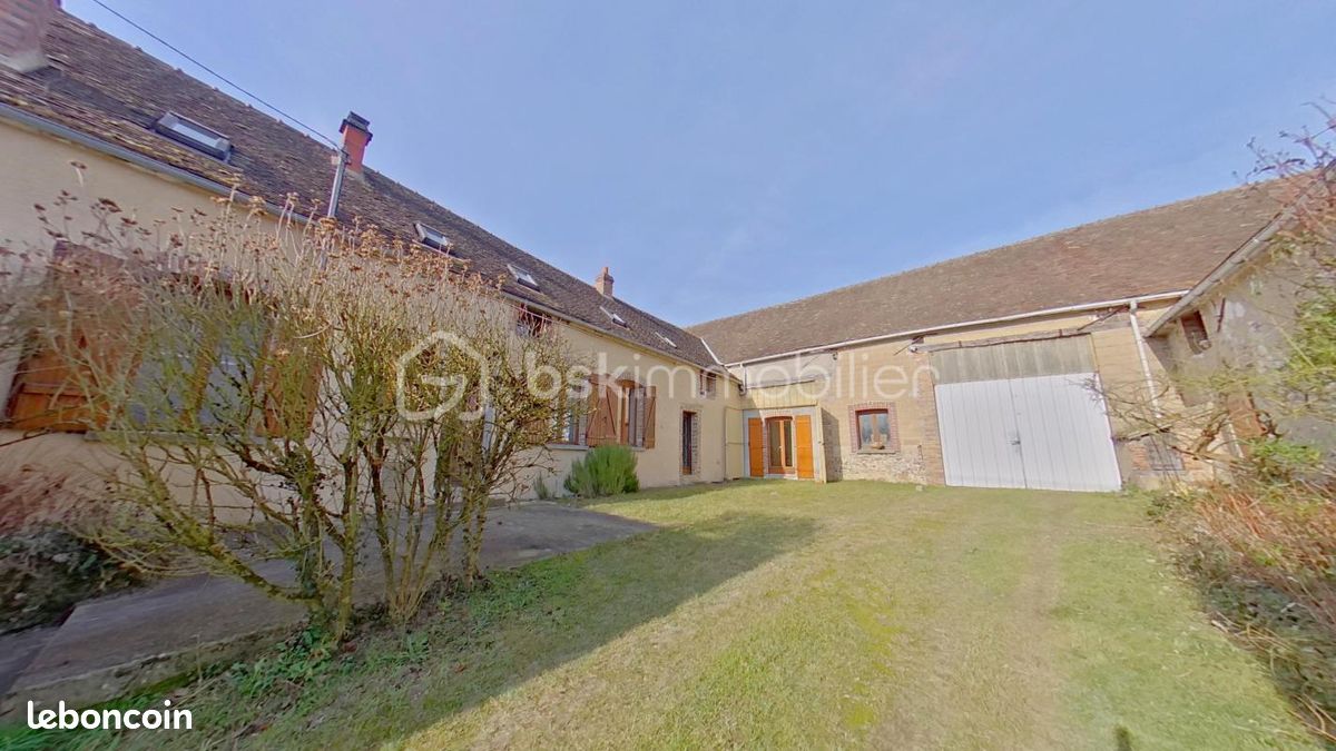 Maison 5 pièces 179 m² · à Courlon-sur-Yonne · 179 m² · 265 000 €