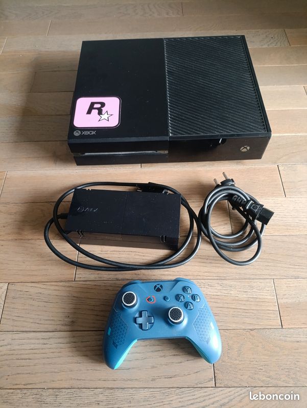 Xbox one pack console + manette + jeux (image 2)