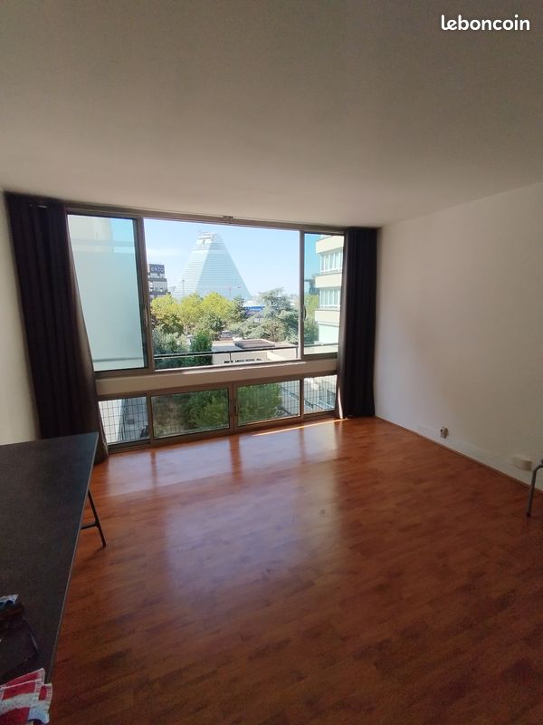 Appartement 1 pièce 26 m² · à Paris · 26 m² · 195 000 €