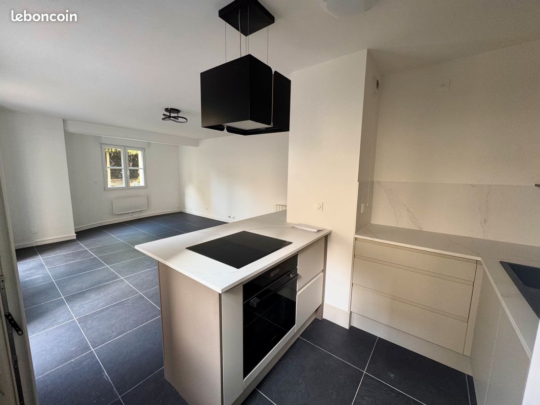 Appartement 3 pièces 74 m² · à Lille · 74 m² · 370 000 €