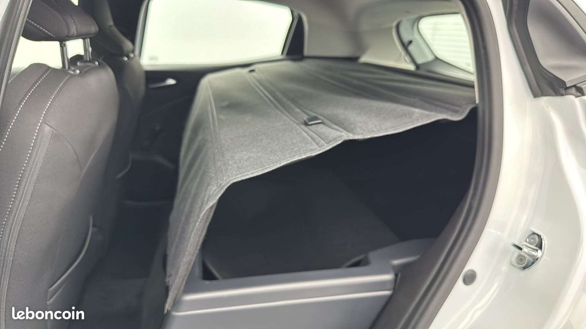 Renault clio tce 90 21 business (image 27)
