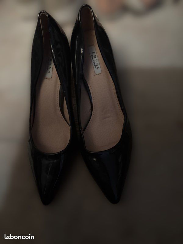 Chaussure à talon pour femme (image 1)