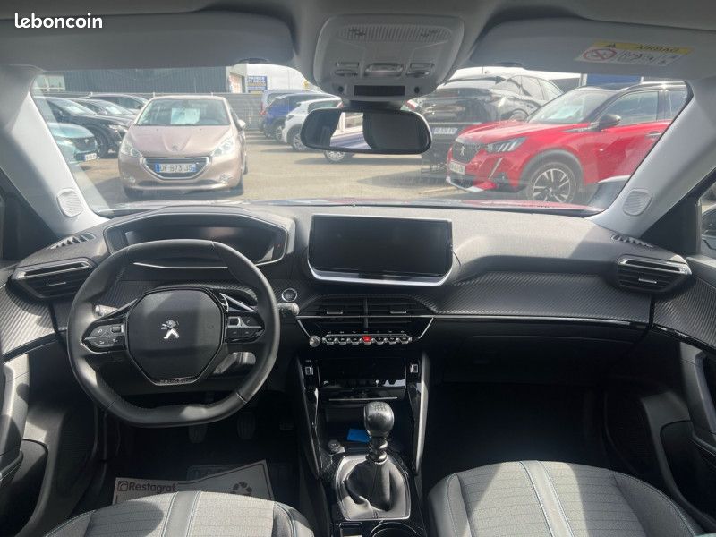 Peugeot 2008 1.5 BLUEHDI 110CH S&S ALLURE PACK (image 11)
