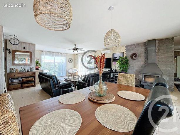 Villa 5 pièces 145 m²