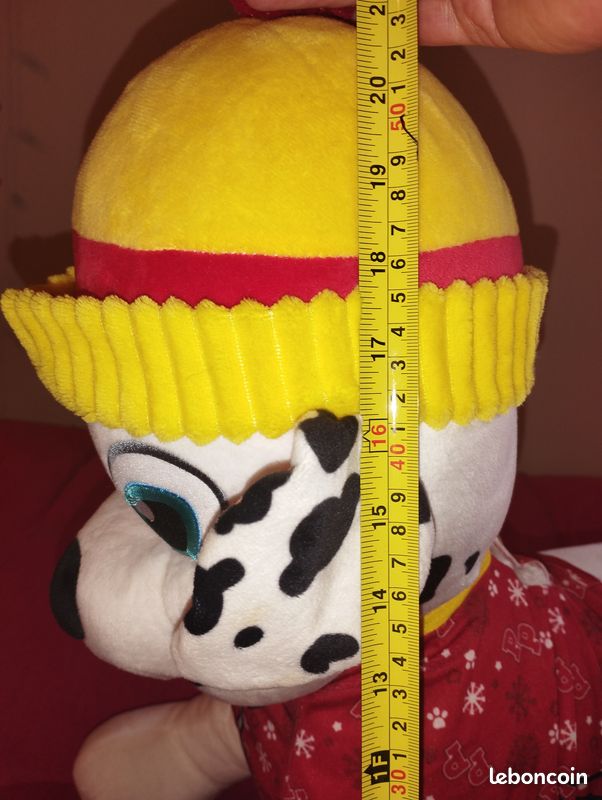 Pat patrouille, grosse peluche Marcus-Pas d'envoi - (image 2)