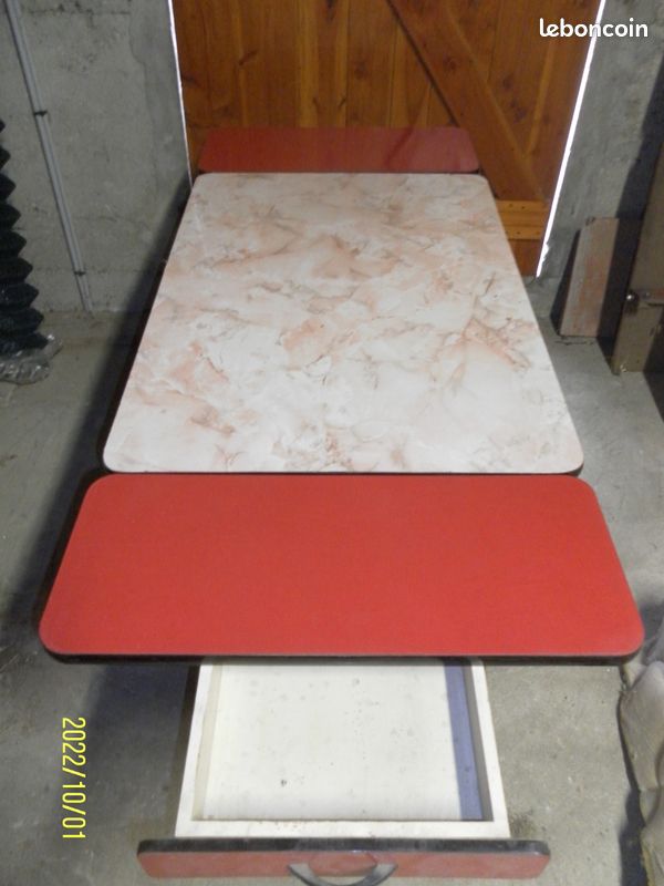 Table avec deux rallonges + un tiroir (image 2)